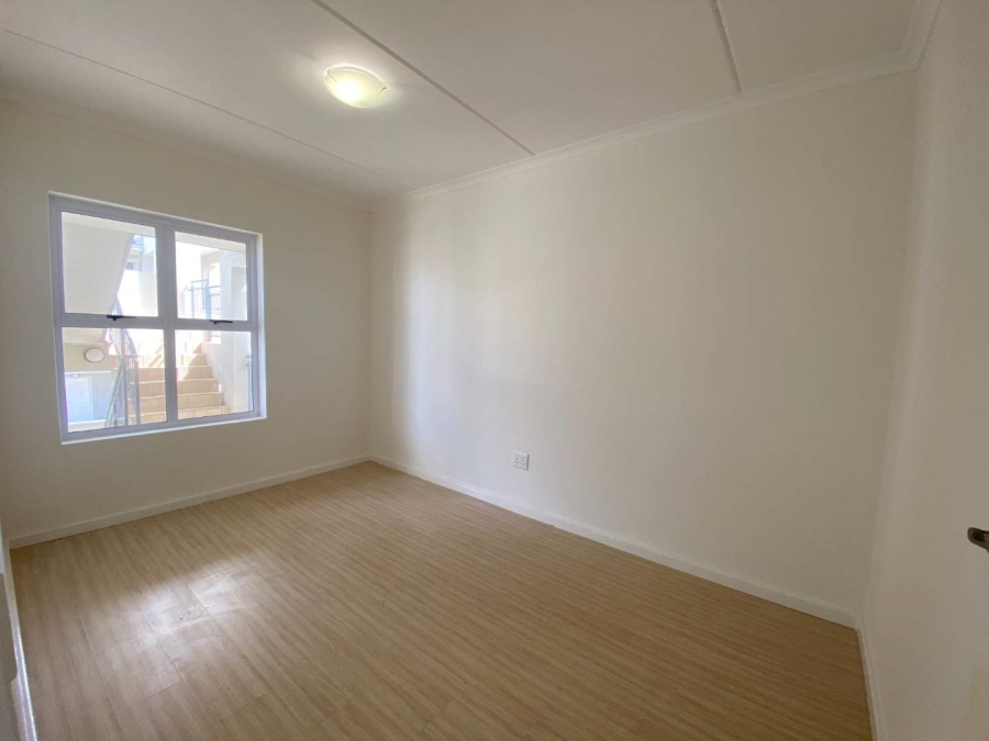 2 Bedroom Property for Sale in Muizenberg Western Cape